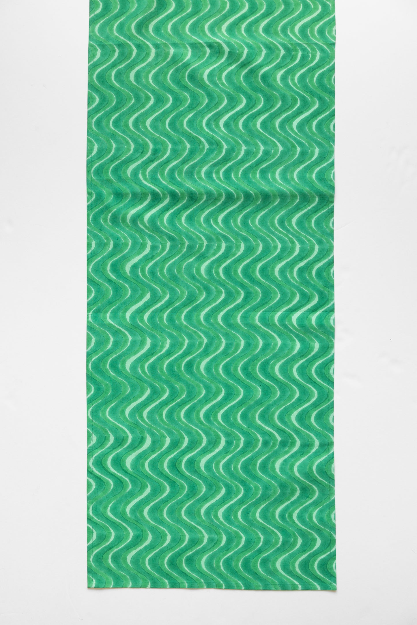 Table Runner in Grass