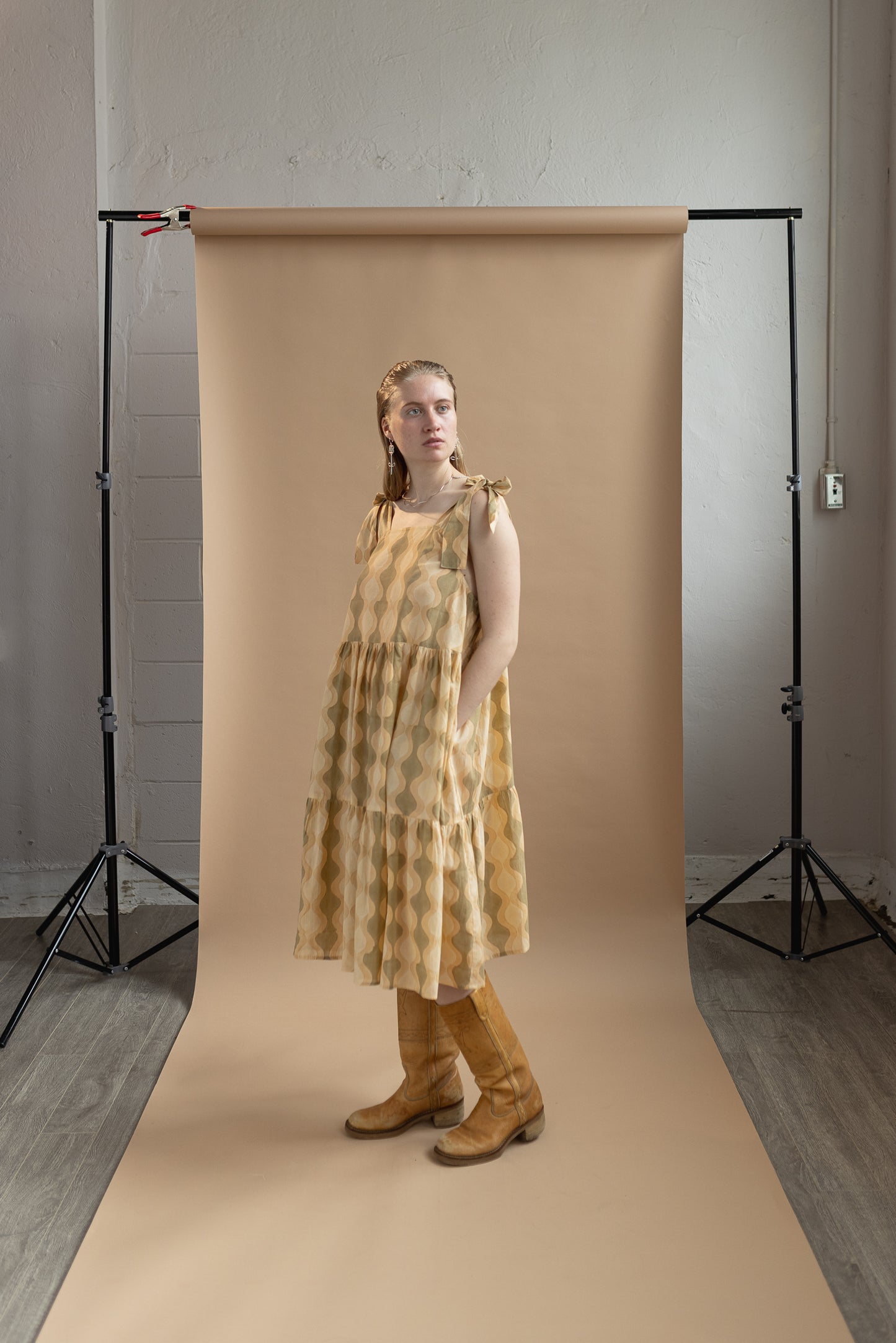 Pick Berries in Cantaloupe