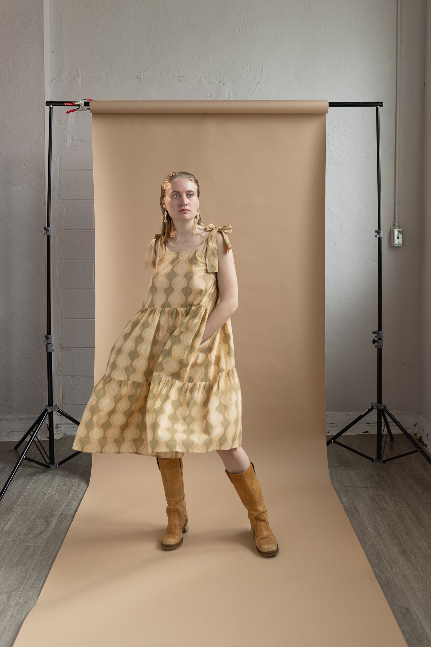 Pick Berries in Cantaloupe