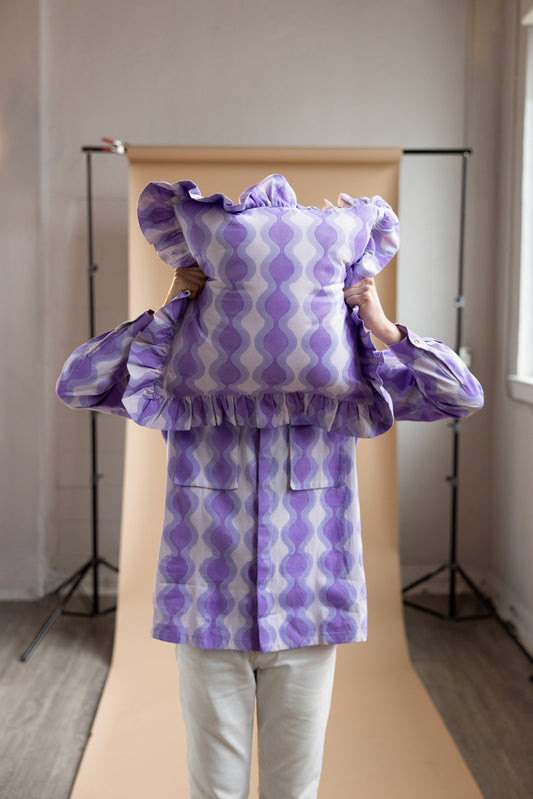 Ruffle Pillow Case in Ultra Violet